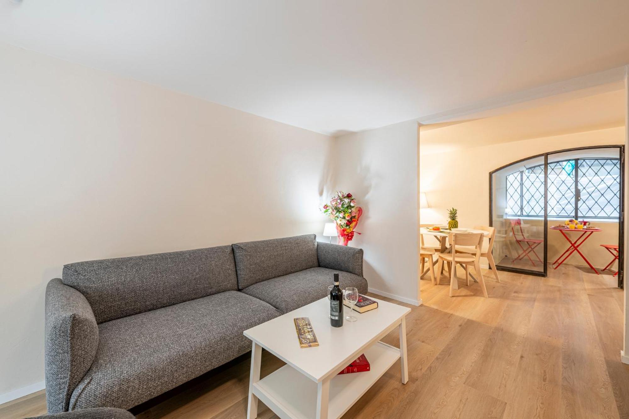 Two Towers-ramaglianti & Belfredelli Appartement
