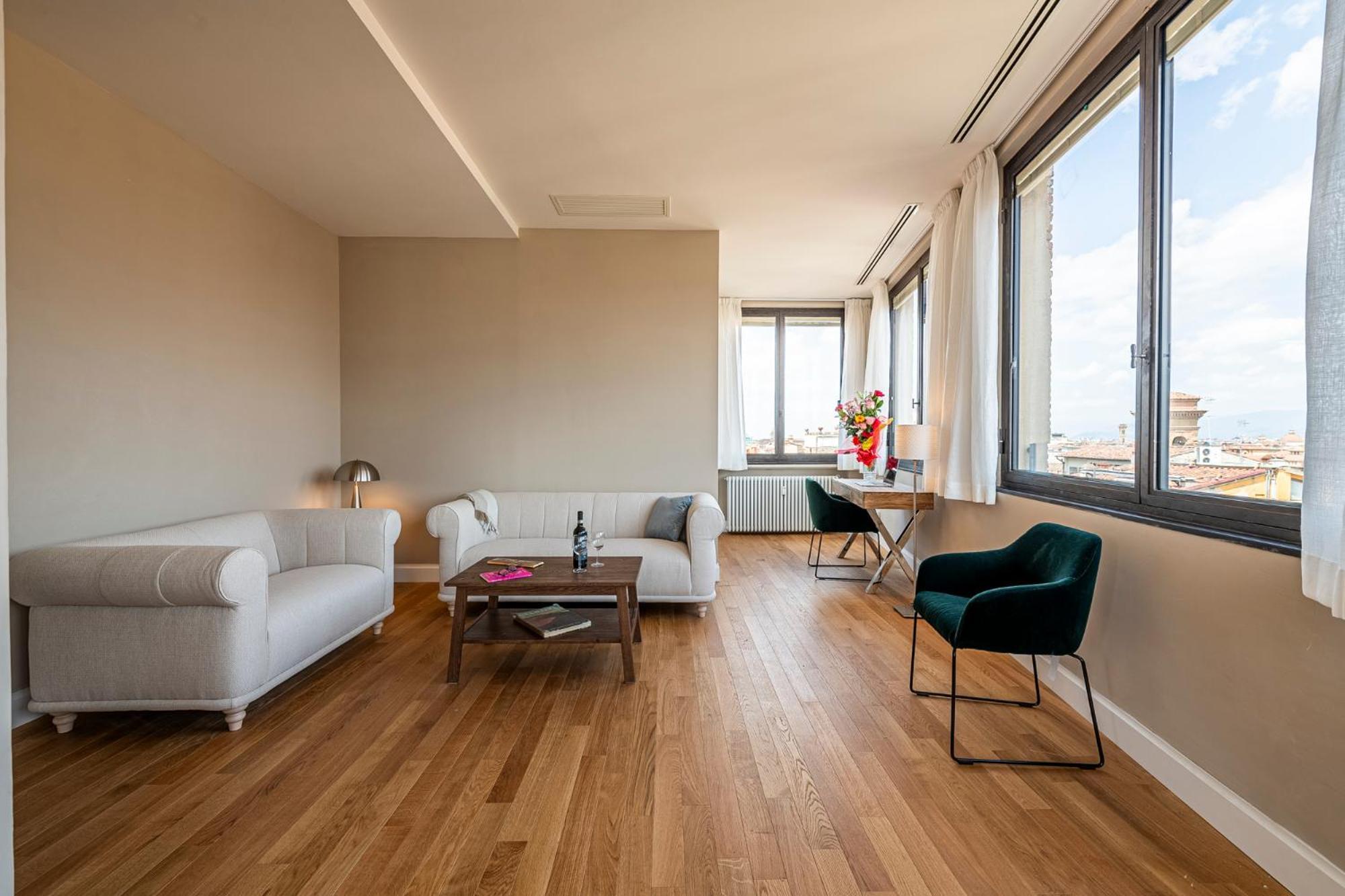 Two Towers-ramaglianti & Belfredelli Appartement